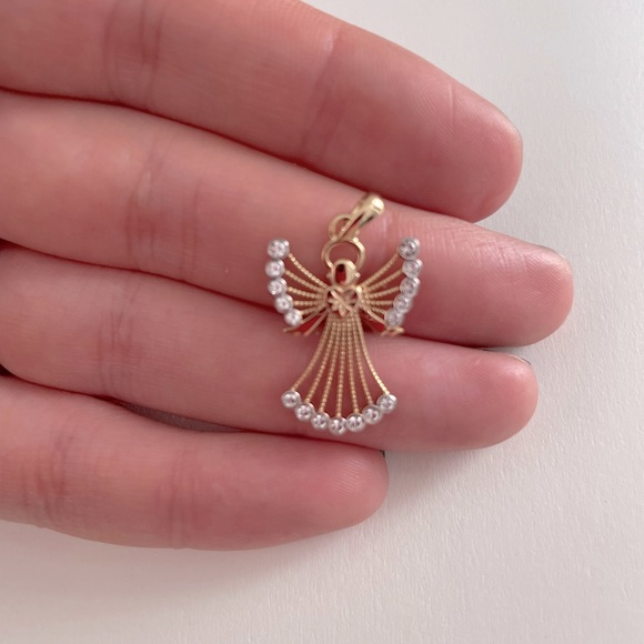 Angel pendant gold over sterling - Picture 2 of 3